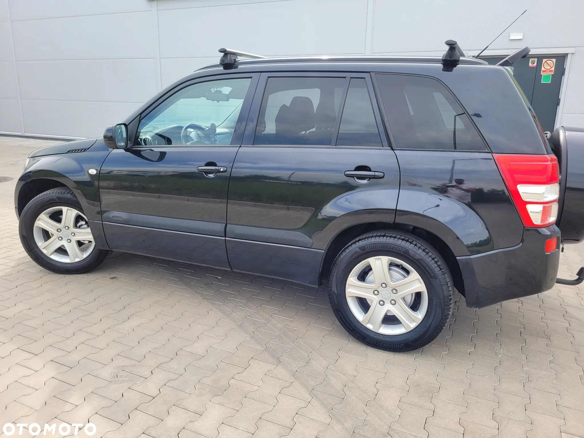 Suzuki Grand Vitara 2.0 De luxe - 19