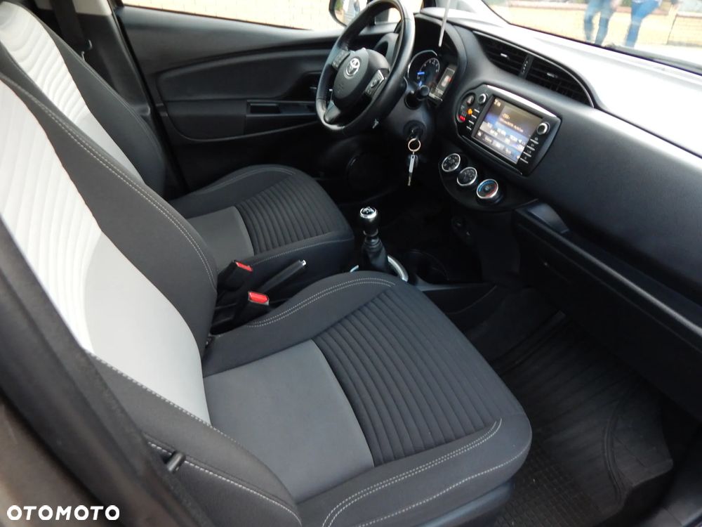 Toyota Yaris 1.5 Selection - 24
