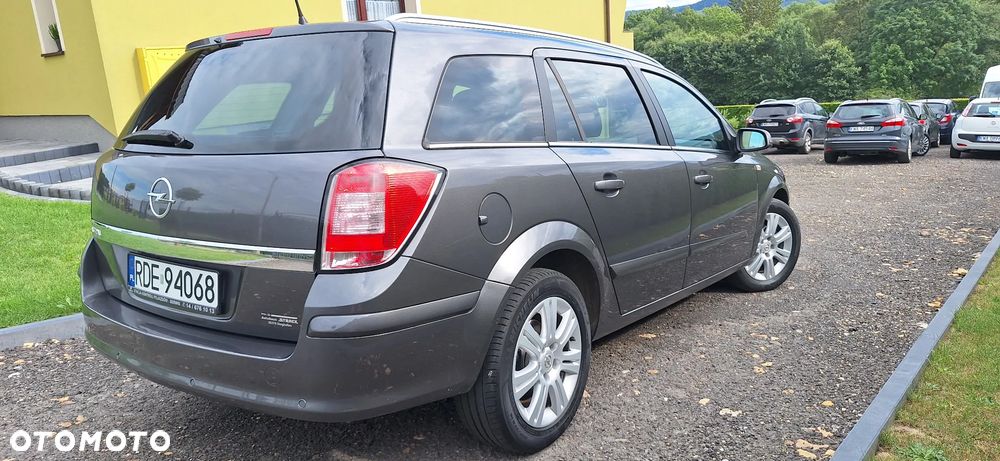 Opel Astra - 4