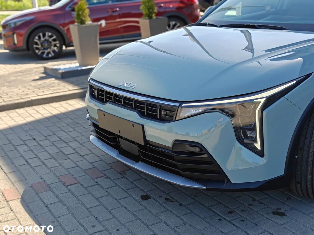 Kia K4 - 4