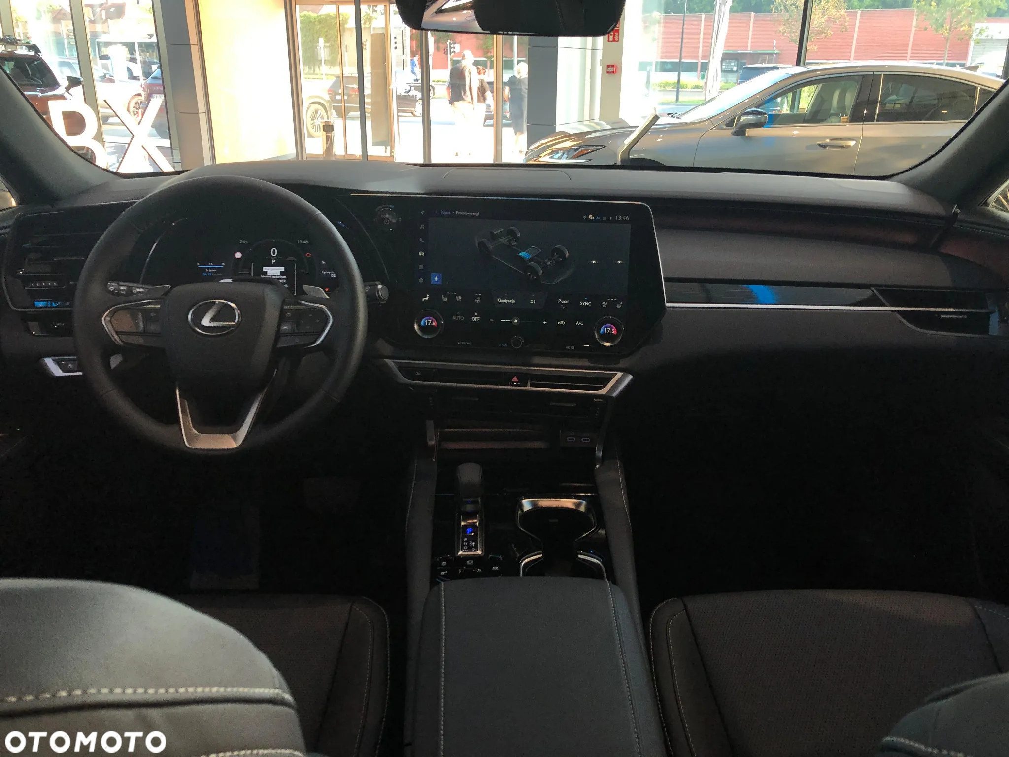 Lexus RX 350h F Sport Design - 11