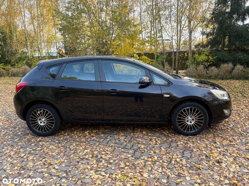 Opel Astra 1.6 Active - 17