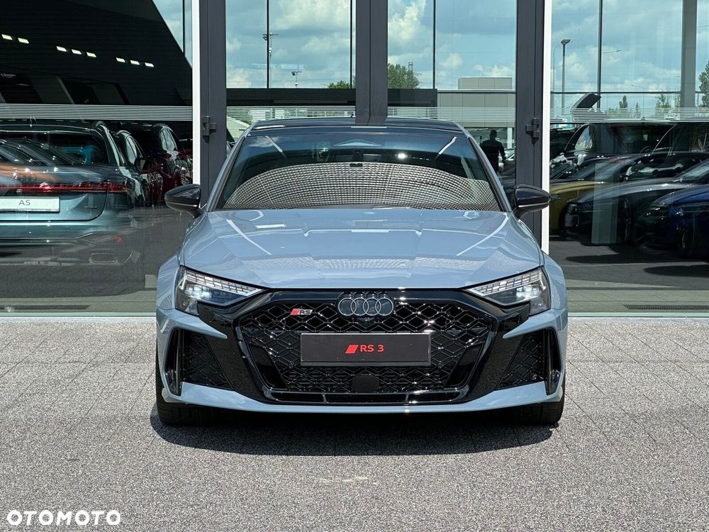Audi RS3 Sportback - 4