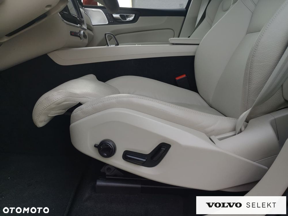 Volvo XC 60 - 16