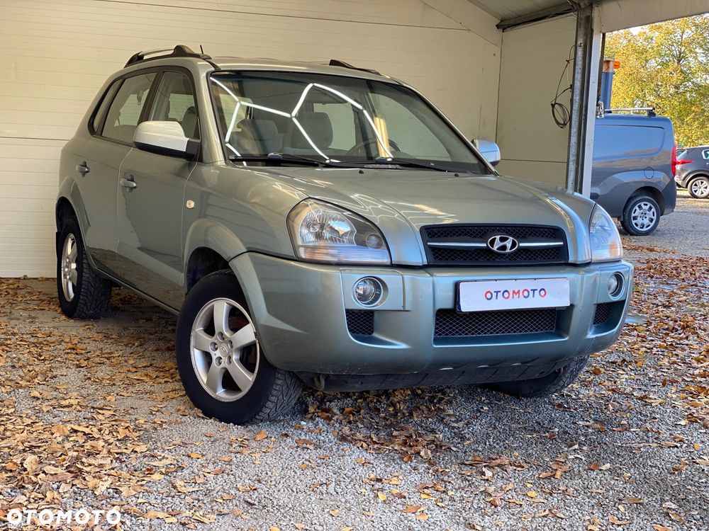 Hyundai Tucson 2.0 Comfort 2WD - 3