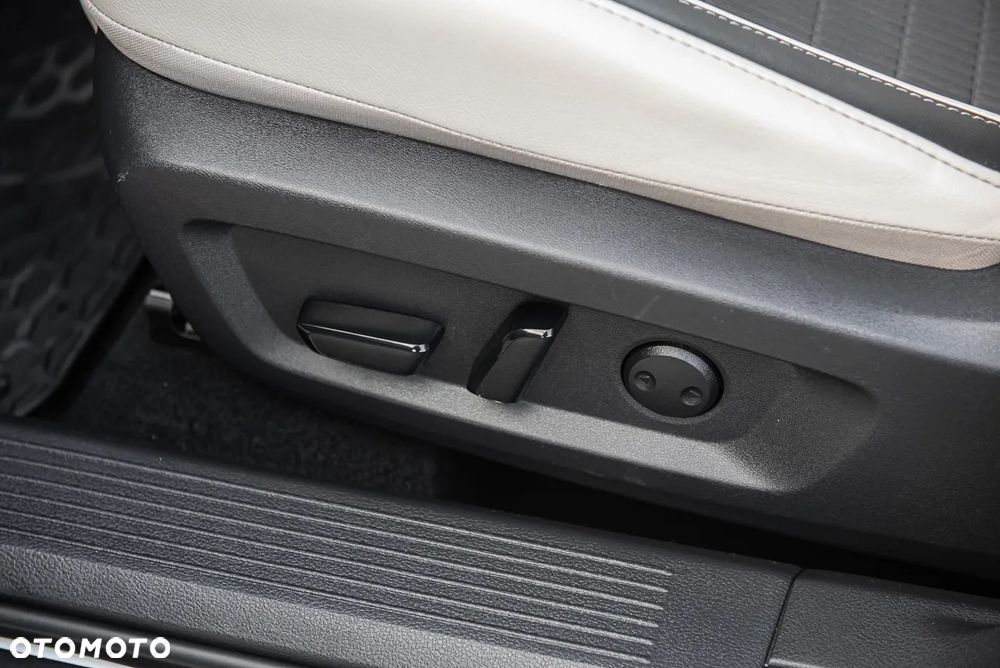 Nissan Qashqai 1.3 DIG-T 4x4 MHEV Xtronic Tekna+ - 18