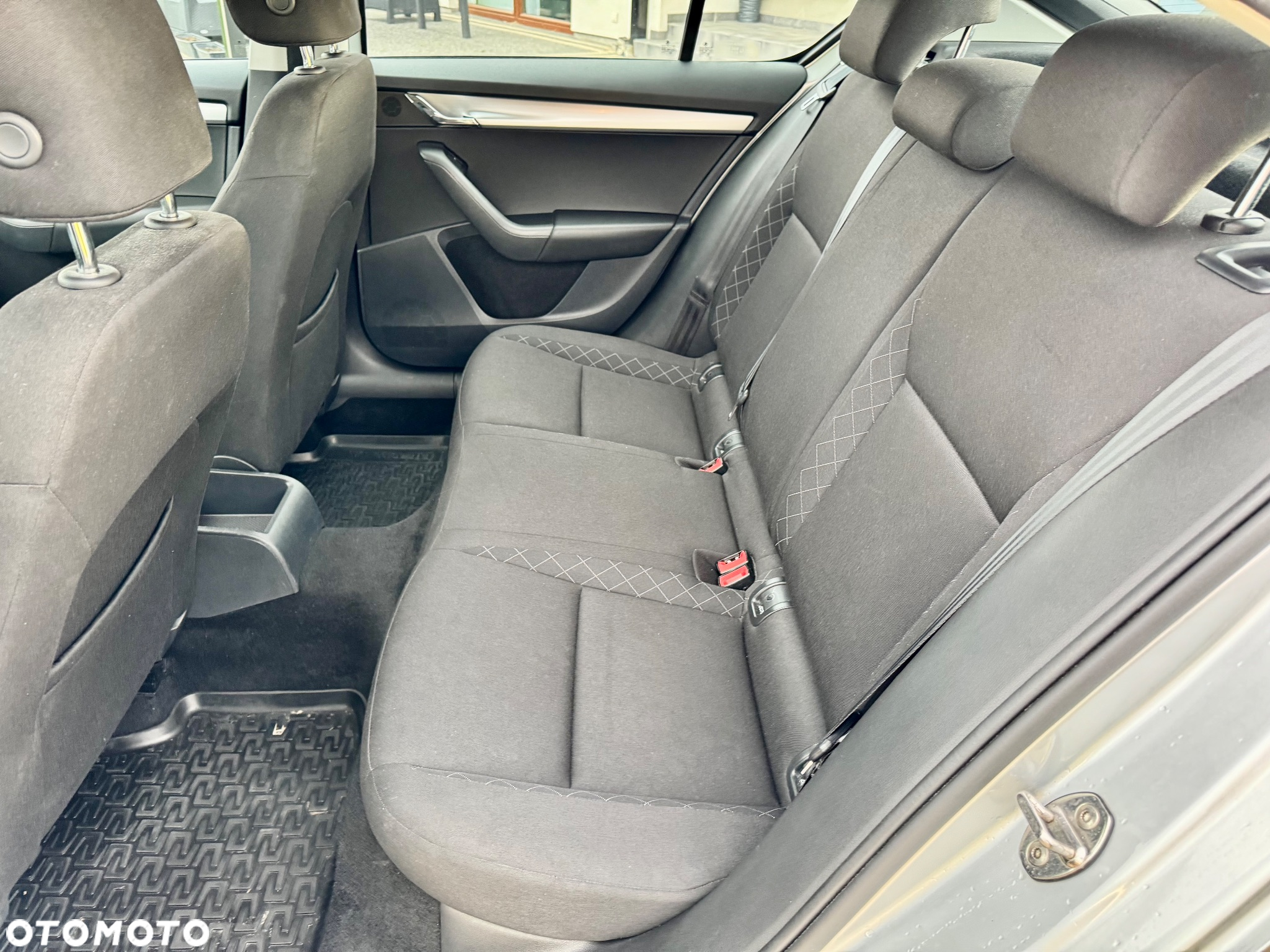 Skoda Octavia 1.6 TDI Ambition - 11
