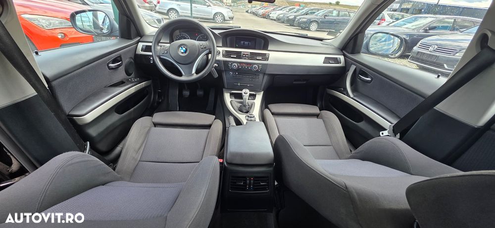 BMW Seria 3 320d - 7