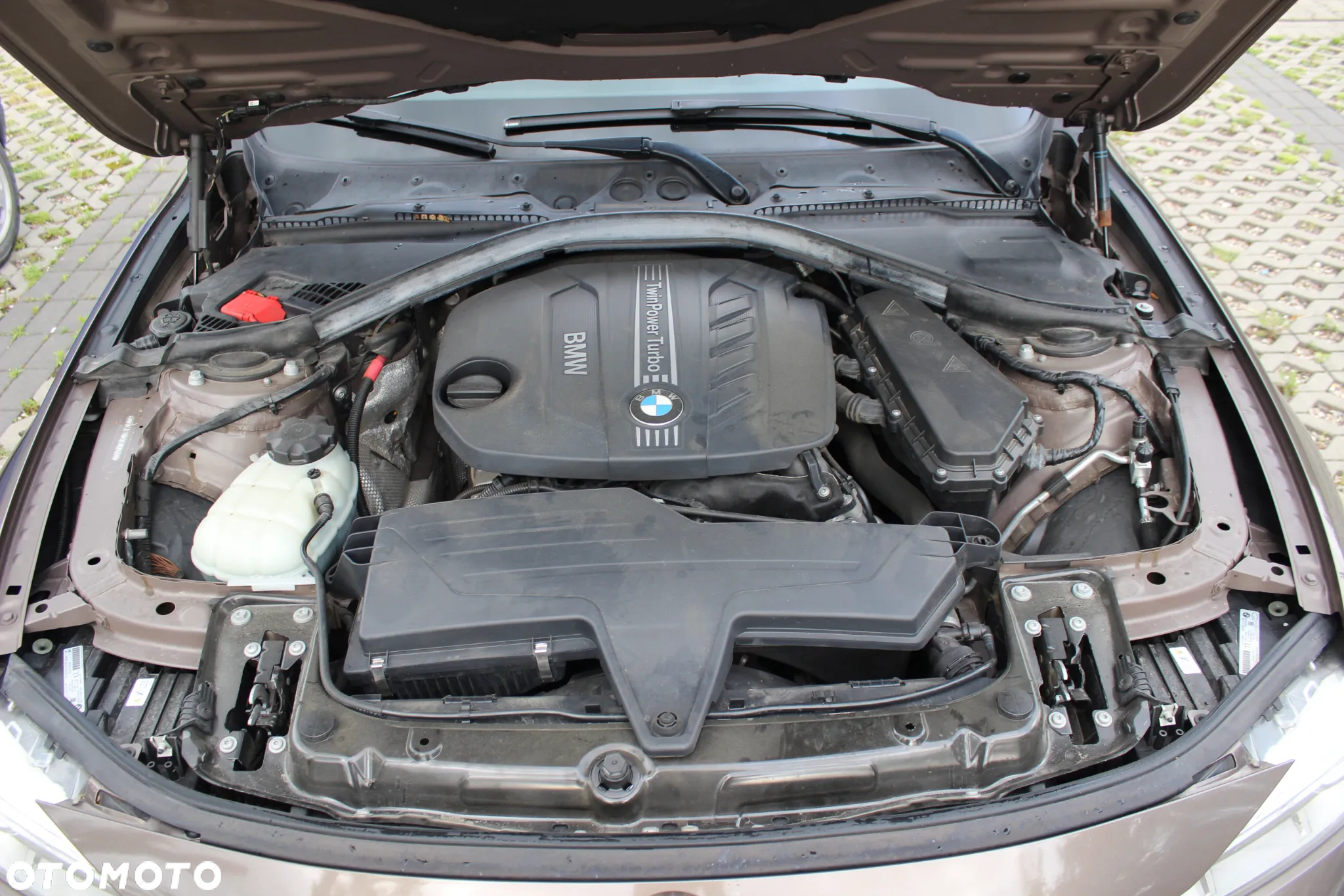 BMW Seria 3 320d Efficient Dynamics - 37