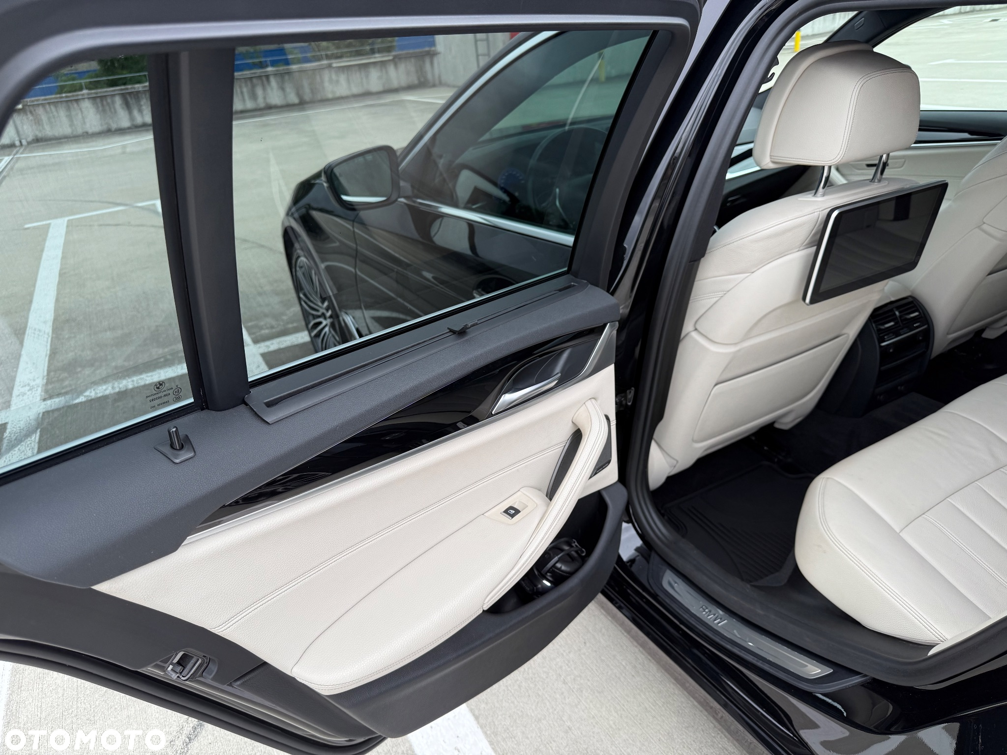 BMW Seria 5 520d Touring - 32