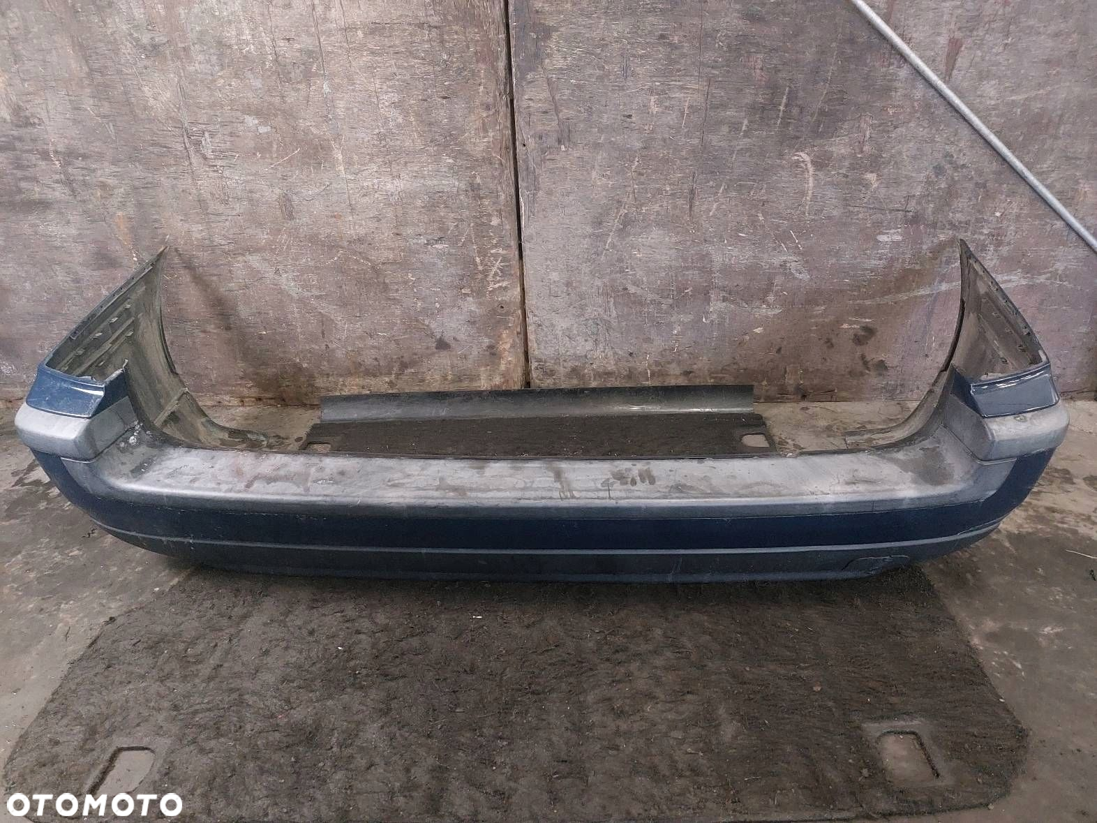KOMPLETNY TYŁ LAMPY TYŁ KLAPA BAGAŻNIKA VOLVO V70 II - 5
