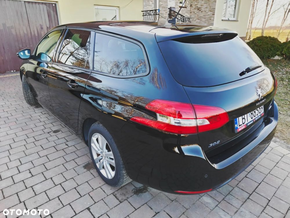 Peugeot 308 - 4
