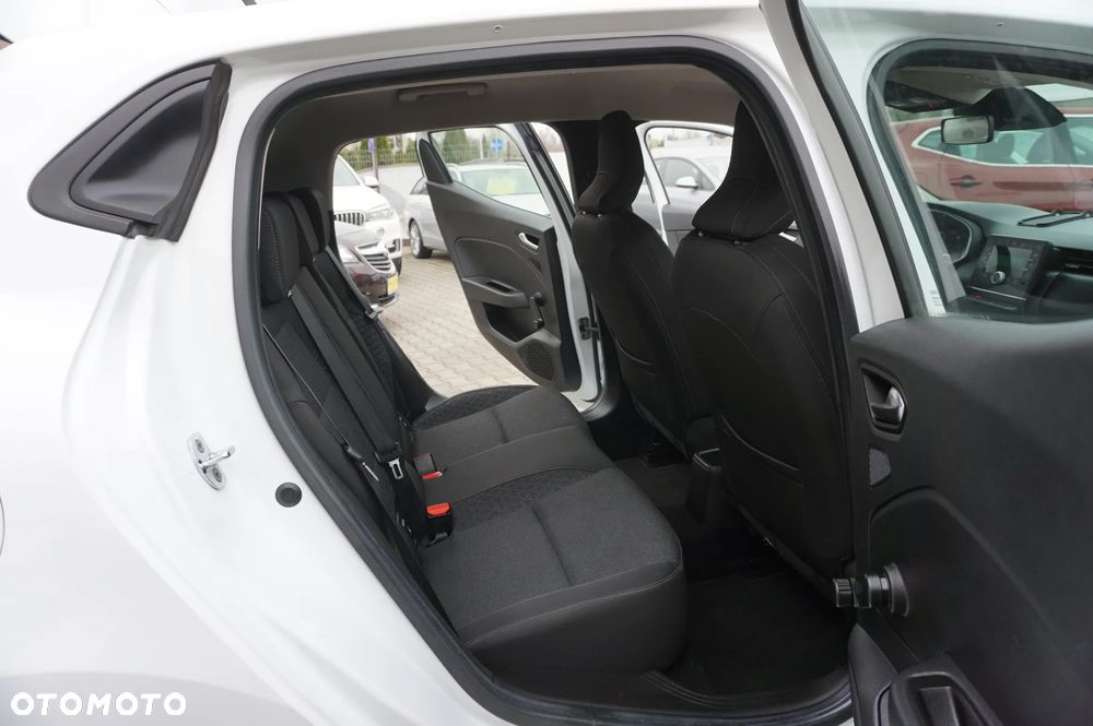 Renault Clio TCe 100 BUSINESS EDITION - 29