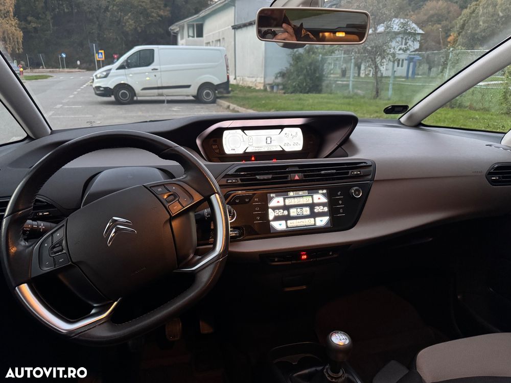 Citroën C4 Picasso PureTech 130 Stop&Start Attraction - 8