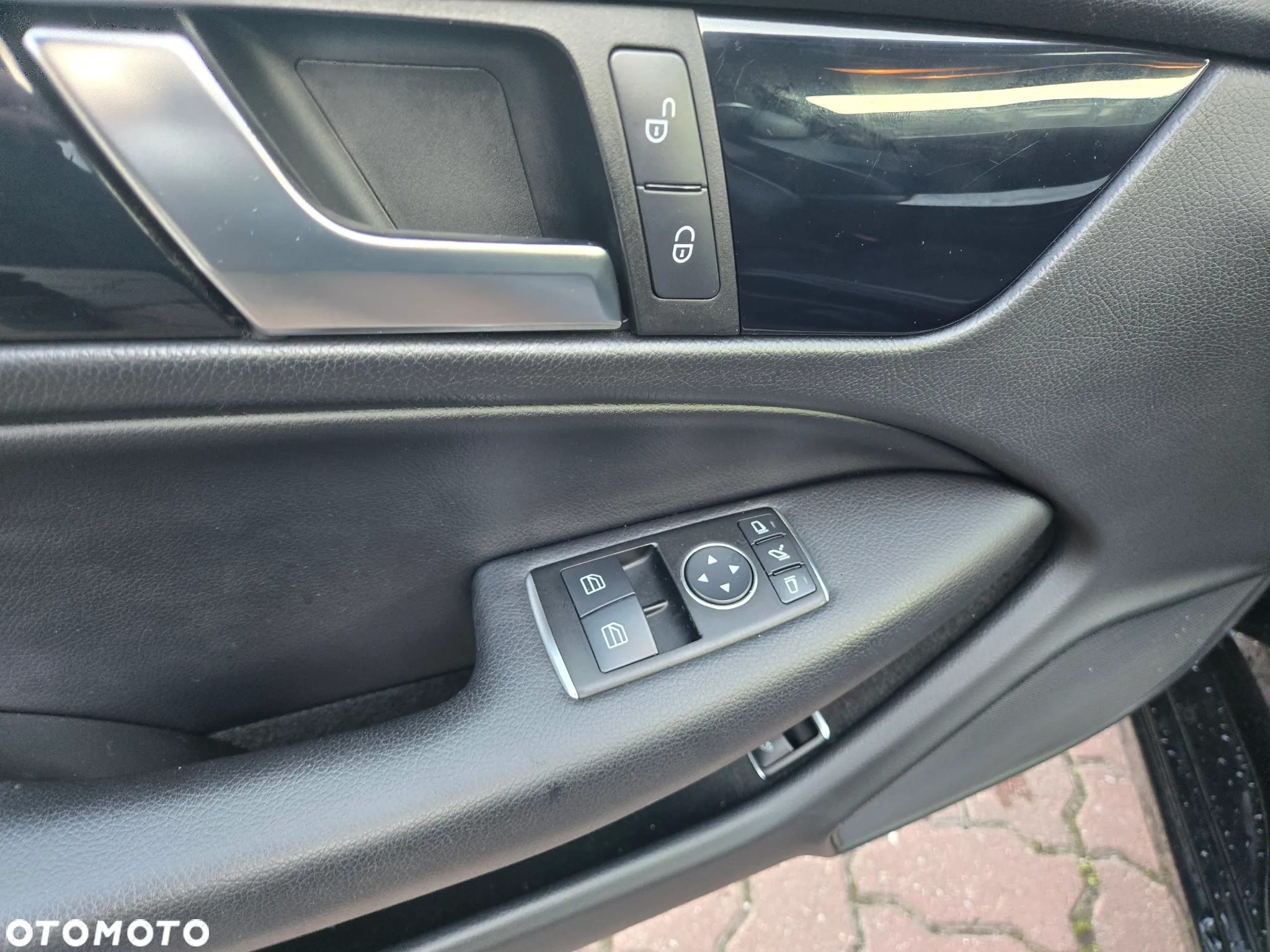 Mercedes-Benz Klasa C 180 Coupe BlueEFFICIENCY - 23