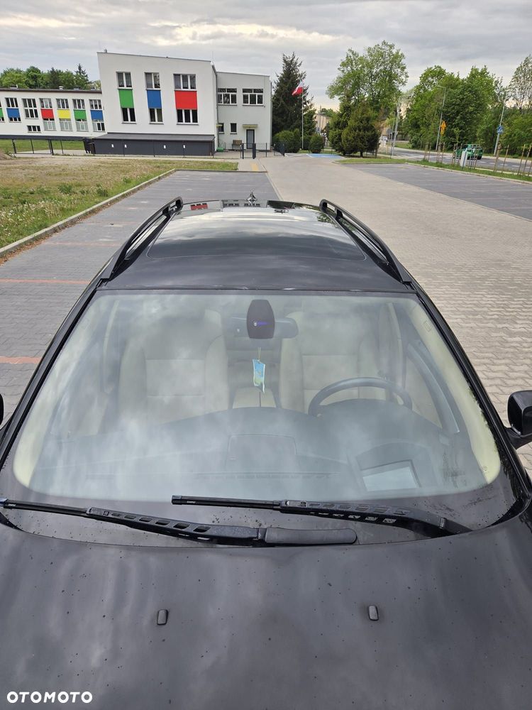 BMW Seria 5 520d - 25