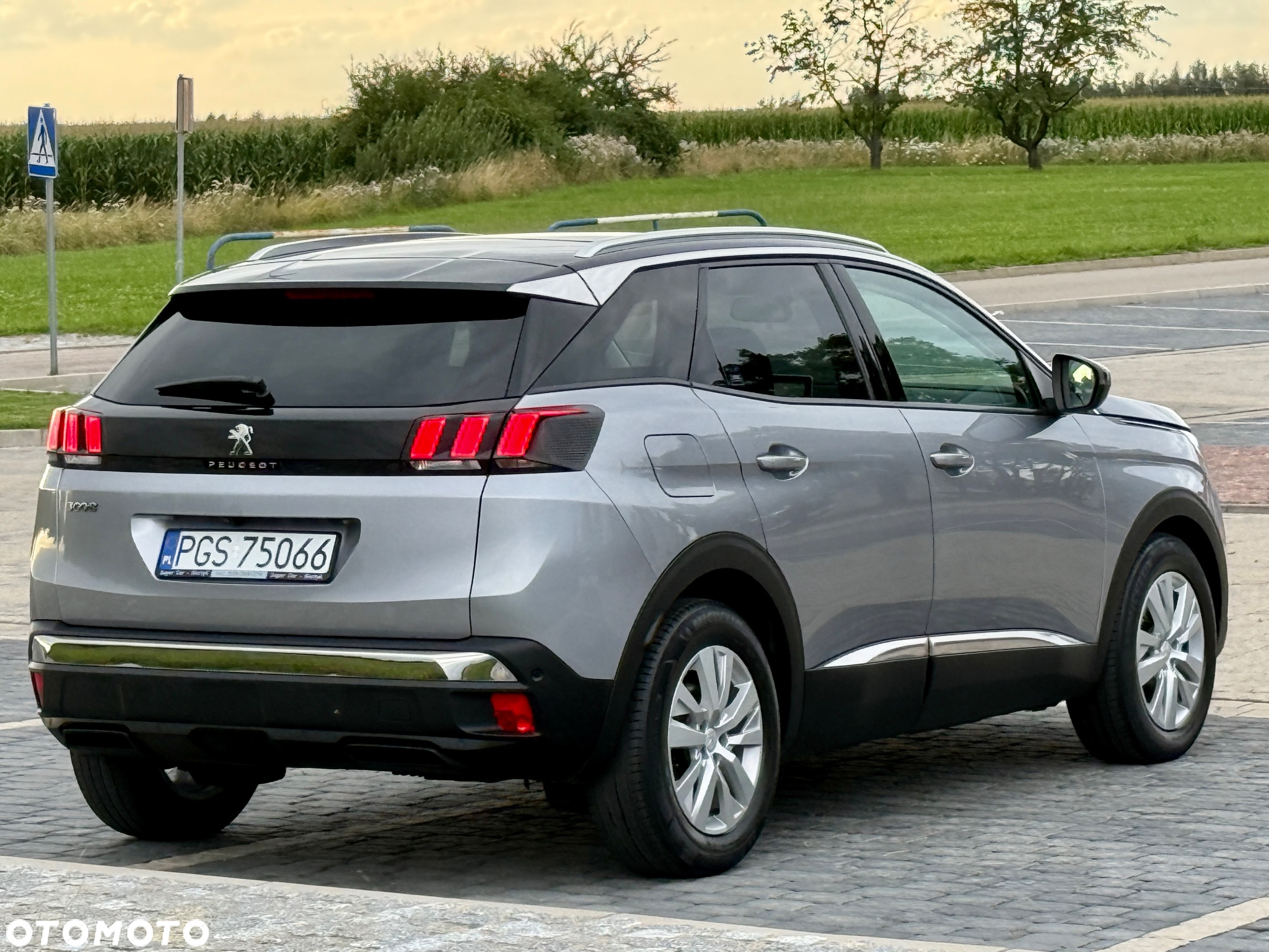 Peugeot 3008 BlueHDi 130 Stop & Start Allure - 4