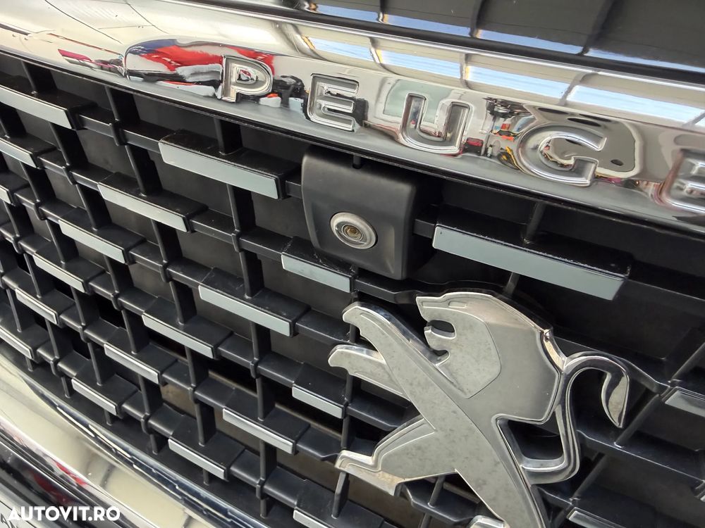 Peugeot 5008 PureTech 130 EAT8 Stop & Start GT - 21