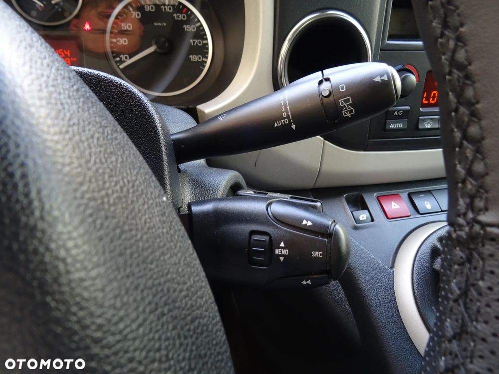 Peugeot Partner 1.6 HDi Outdoor - 11
