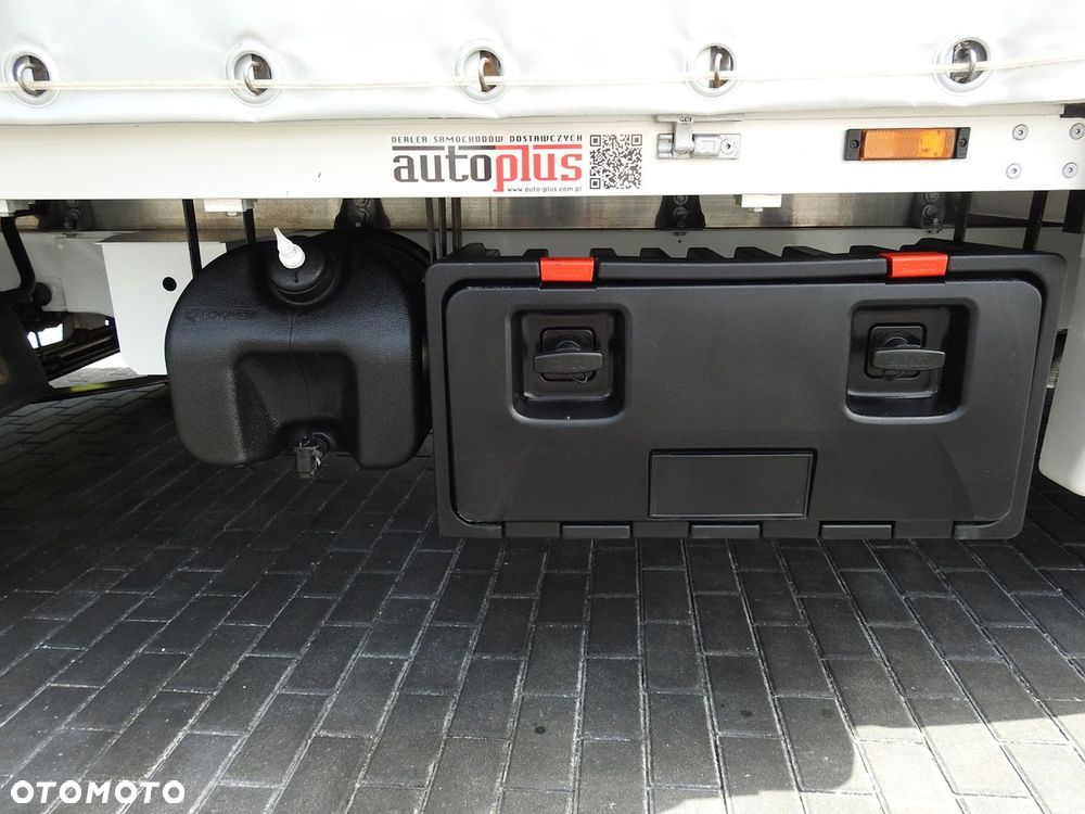 Renault MASTER PLANDEKA 10 PALET WEBASTO TEMPOMAT KLIMATYZACJA LEDY  165KM - 24