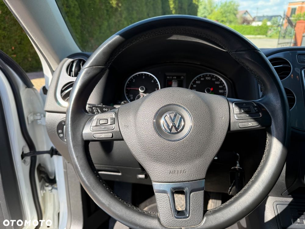 Volkswagen Tiguan 2.0 TDI SCR 4MOTION BlueMotion Technology DSG Track & Style - 32