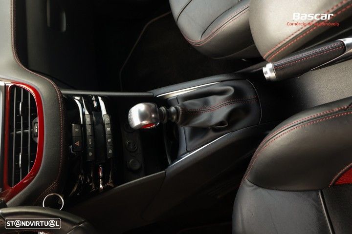 Peugeot 208 1.6 THP GTi - 49