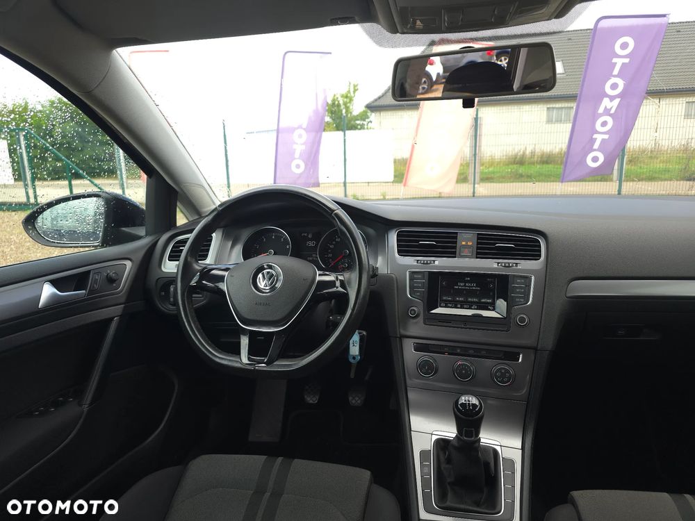 Volkswagen Golf 1.2 TSI BMT Trendline - 35