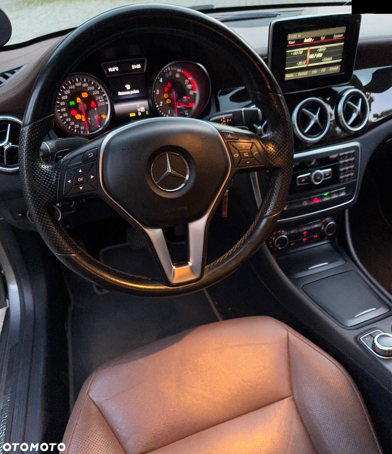 Mercedes-Benz CLA - 16