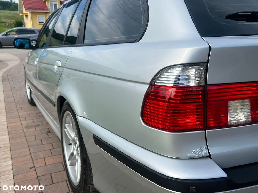 BMW Seria 5 520i Touring Edition Exclusive - 12