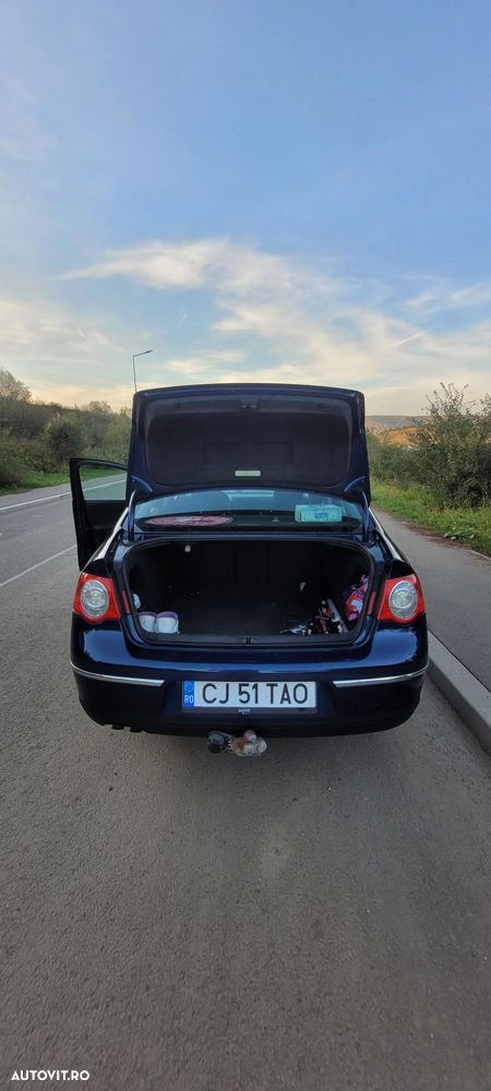 Volkswagen Passat 1.9TDI Comfortline - 12