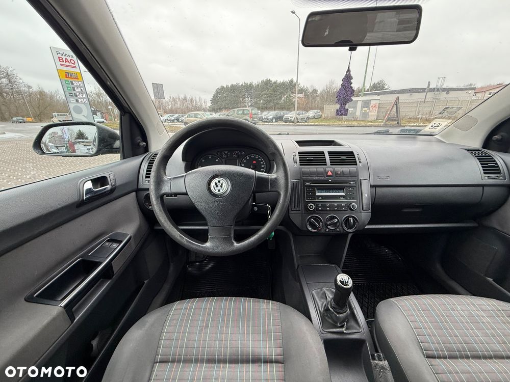 Volkswagen Polo 1.4 TDI Goal - 24