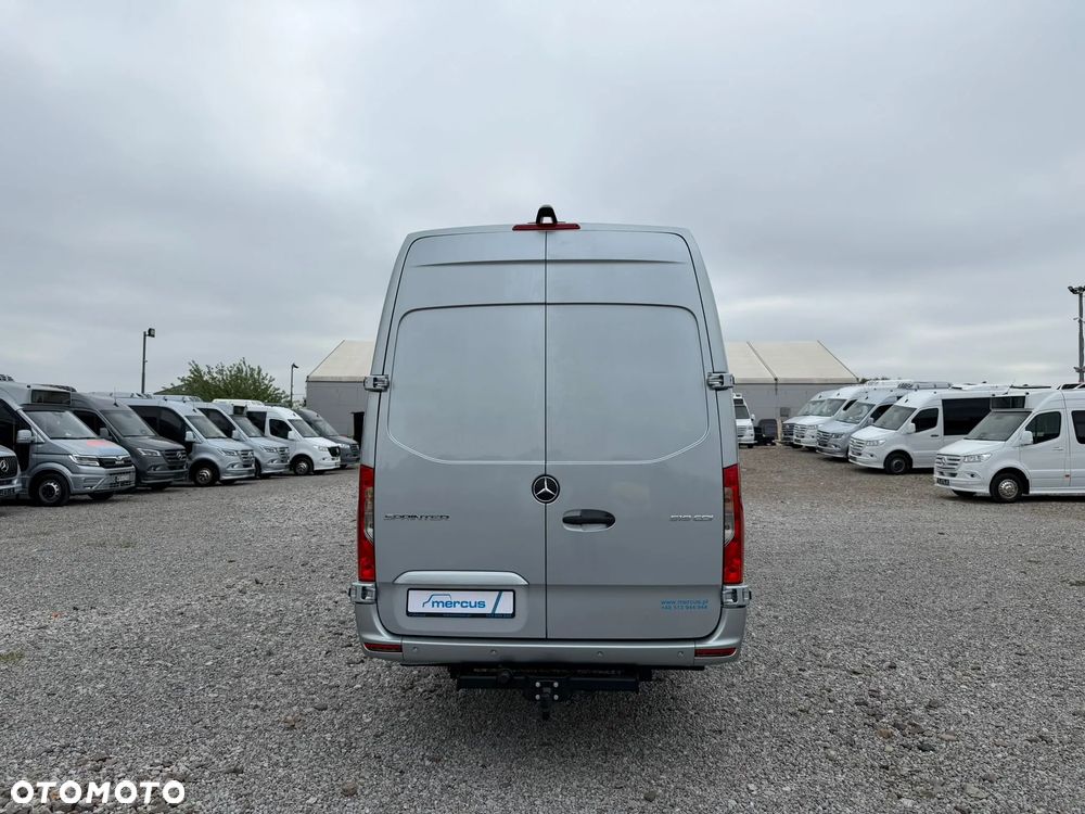 Mercedes-Benz Sprinter 519 - 5