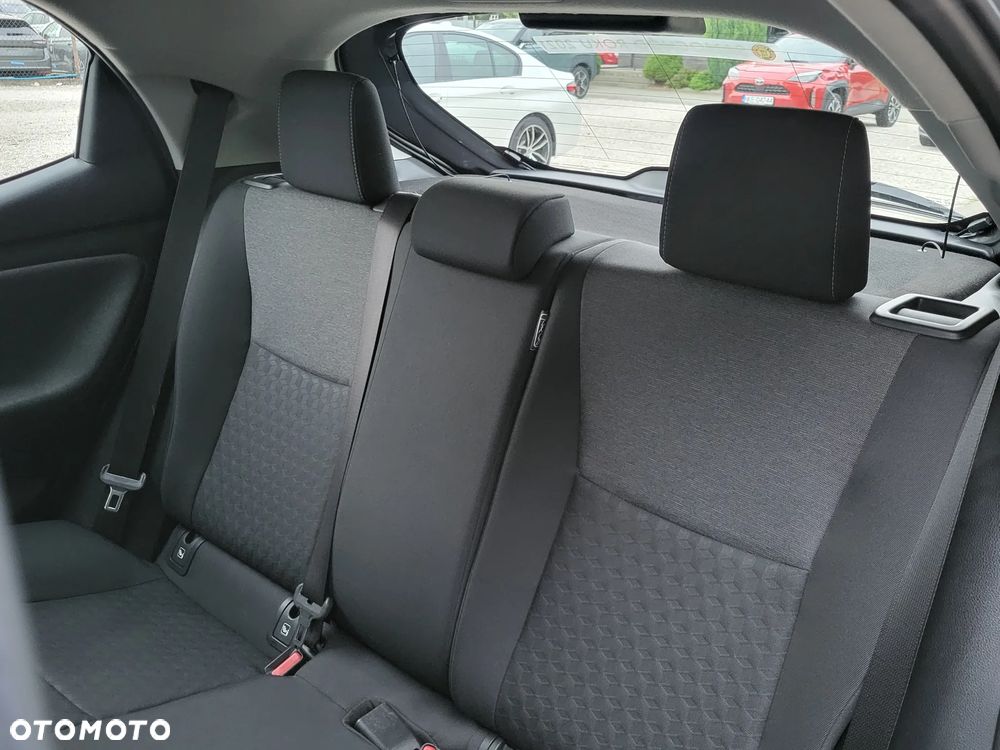 Toyota Yaris Hybrid 1.5 Comfort - 14