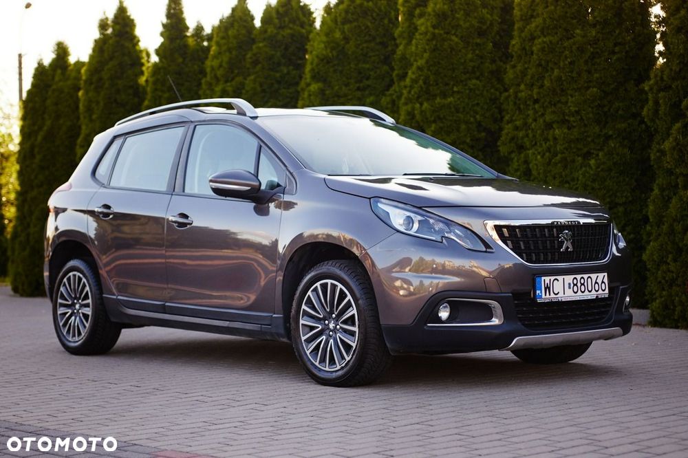 Peugeot 2008 - 8