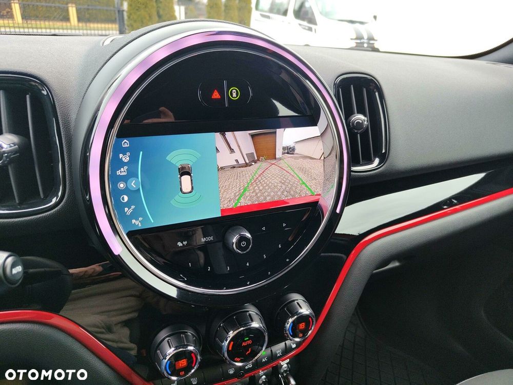 MINI Countryman - 28