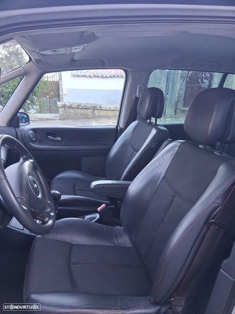 Renault Espace 2.0 dCi Luxe 5L - 12