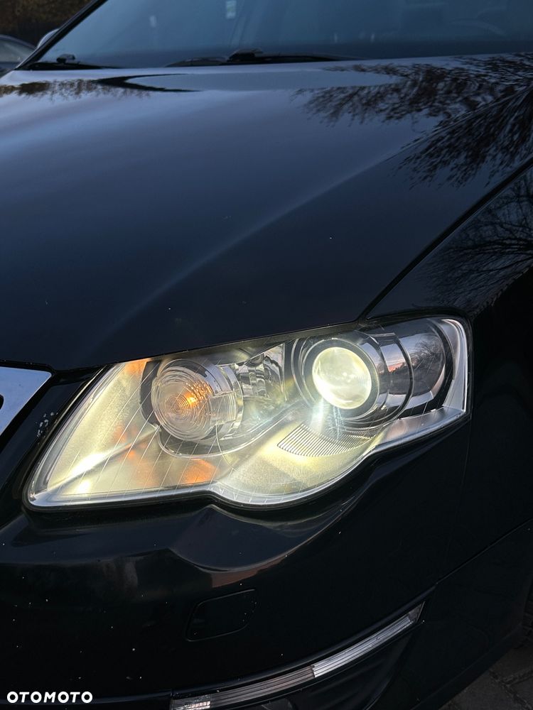 Volkswagen Passat 2.0 TDI Comfortline - 25