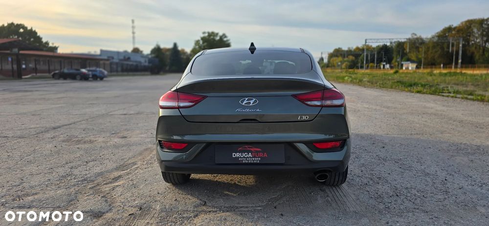 Hyundai i30 1.5 T-GDI 48V Comfort DCT - 7
