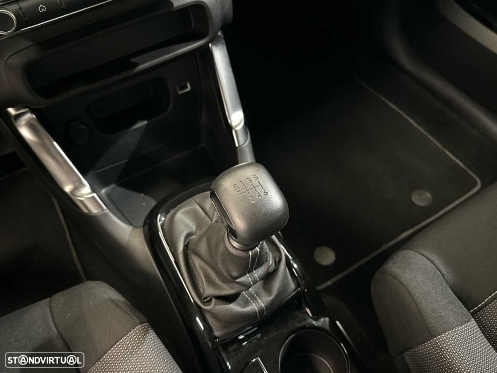 Citroën C3 Aircross 1.2 PureTech C-Series - 16