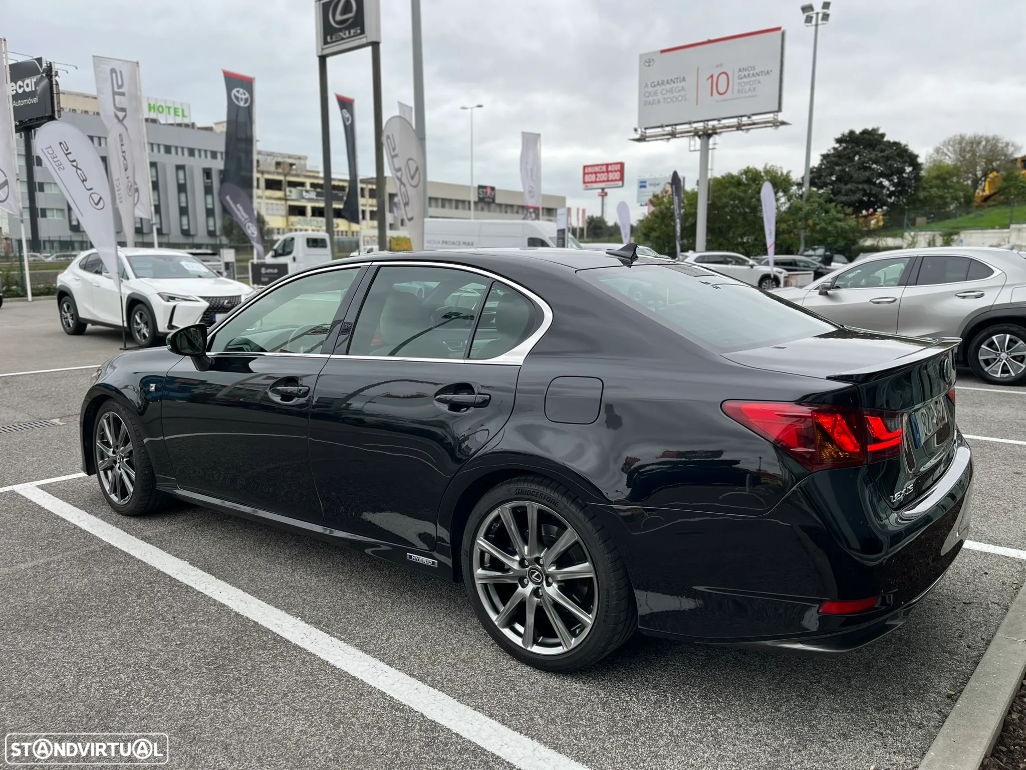 Lexus GS 300h F Sport - 17