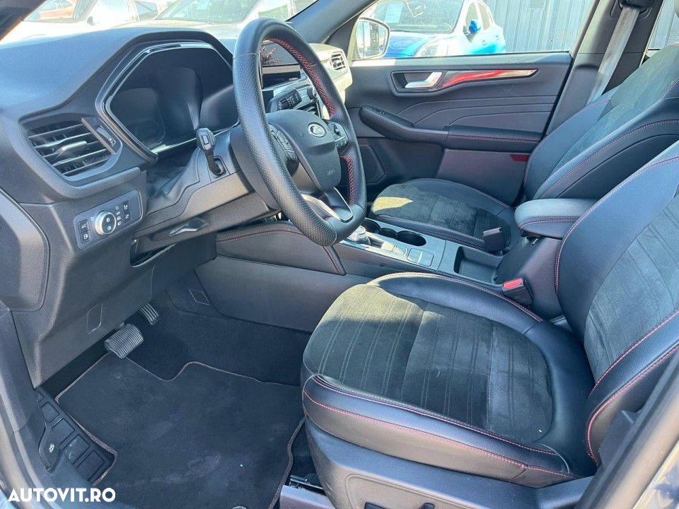 Ford Kuga 2.5 Duratec PHEV ST Line - 10