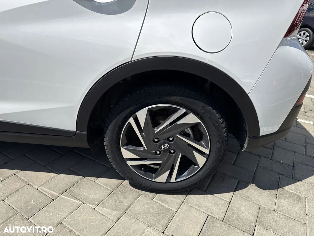 Hyundai Bayon 1.0 T-GDI M-Hybrid 100 CP 6iMT Led Line - 18
