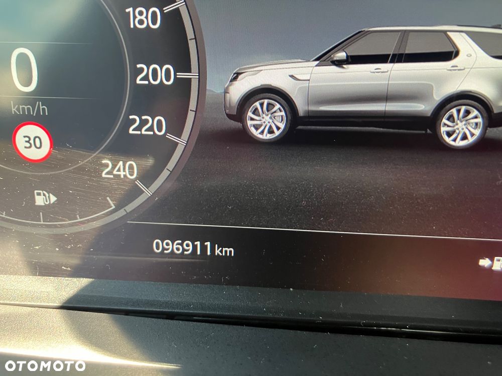 Land Rover Discovery 3.0 Sd6 HSE Luxury - 30