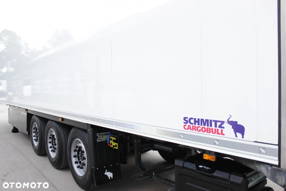 Schmitz Cargobull FP 60 V7 Thermo King SLXi 300 / DOPPELSTOCK / Oś Podnoszona /ŚCIANA 7 CM / - 12