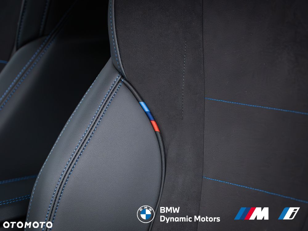 BMW iX2 eDrive20 - 26