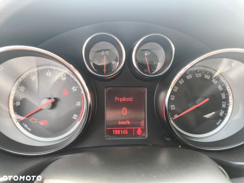 Opel Insignia 1.8 Sport - 13