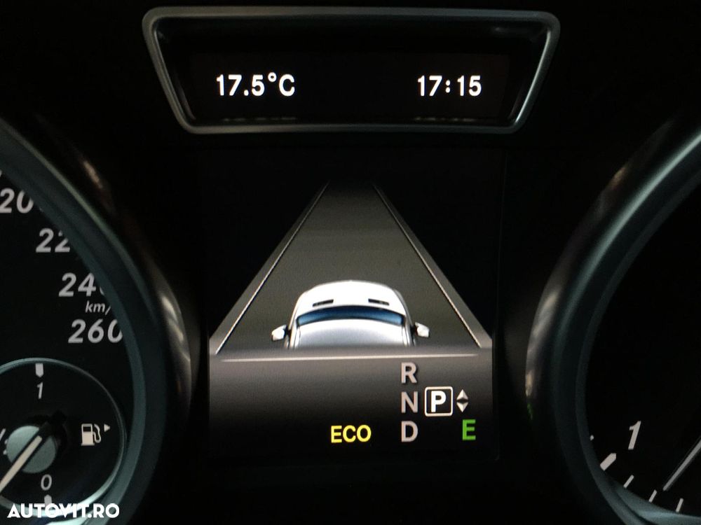 Mercedes-Benz ML 250 BlueTEC 4MATIC 7G-TRONIC - 27