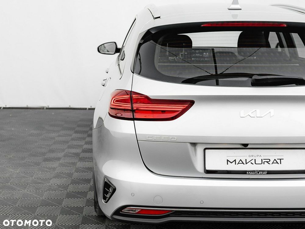 Kia Ceed 1.5 T-GDI M - 12