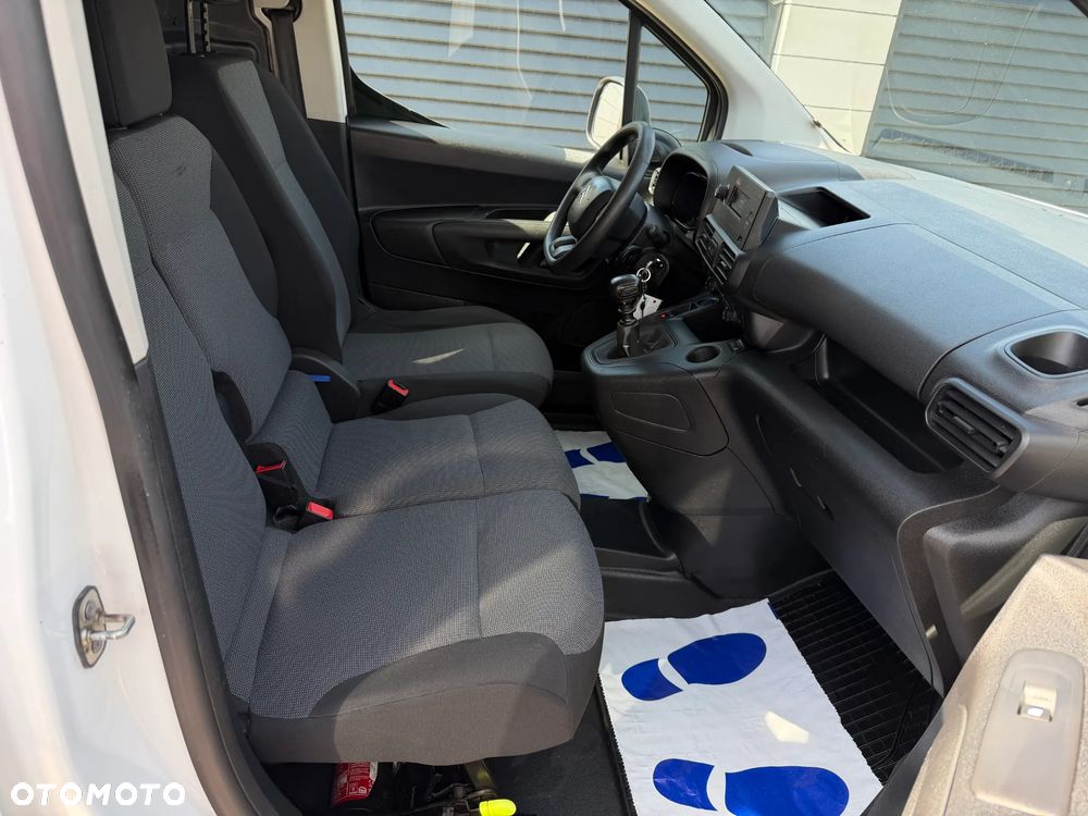 Citroën BERLINGO - 13