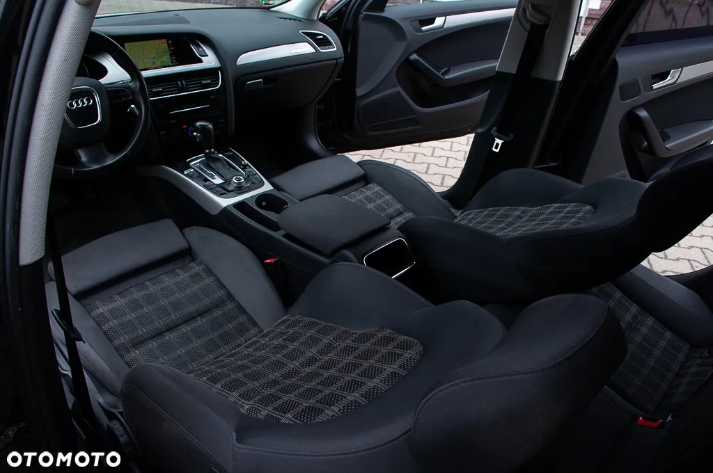 Audi A4 3.0 TDI Quattro Tiptronic - 27